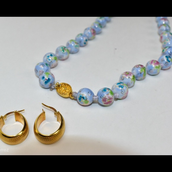 Handmade glass beads - Picture 1 of 5